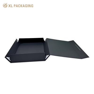 China Cajas de papel plegables de cartón personalizadas Cajas de embalaje Kraft magnético de 2 mm de espesor en venta