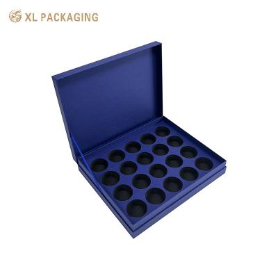 China Caja de regalo azul de lujo Embalaje Logotipo personalizado Impreso con inserción de EVA en venta