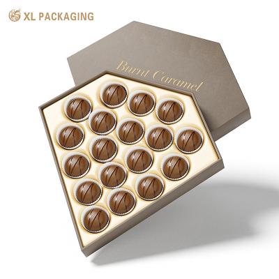 China Offset Printing Macaroon Paper Packaging Box for Custom Design Diamond Shaped Chocolate for sale