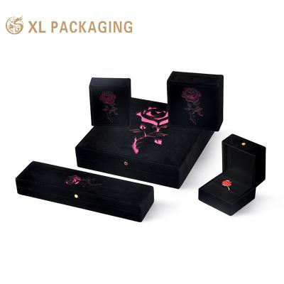 China Custom Logo Lint Jewelry Box Packaging Necklace Earring Bracelet Set Jewelry Display Storage Box Jewelry Box for sale