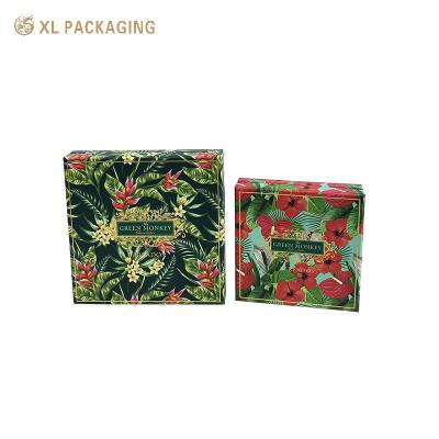 China Green Tray And Lid Paper Gift Box With Insert , Recyclable Rigid Boxes With Gold Foil Embossing Matt Lamination Glossy For Food for sale