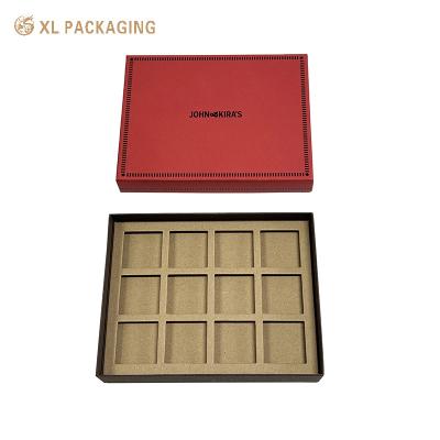 Κίνα Custom Design Paper Christmas Chocolate Packaging Lid Base Box with Insert White EVA προς πώληση