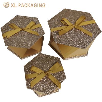 China Valentijnsdag chocolade snoepjes cadeau dozen, aangepaste speciale vorm verpakking met UV afwerking en 1,5 mm dikte Te koop