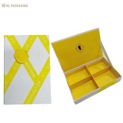 China Yellow Velvet Finish Resin Logo Cosmetic Paper Box with Magnetic Closure and 4-Compartment Design für Hautpflege-Verpackungen zu verkaufen