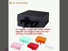 Eco Friendly Custom Logo Luxury Foldable Magnetic Closure Book Folding Flat Pack Gift Boxes Embossed With Ribbon