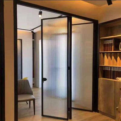 China Modern Weather Aluminum Narrow Pleated Mesh Folding Screen Door And Tempered Outer Folding Door Resistant for sale