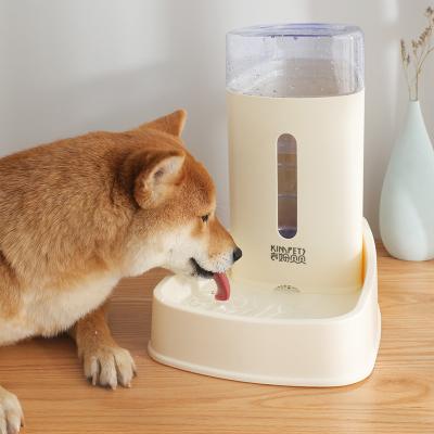 China Hot-selling 3.8L automatic water-feeding dog and cat water dispenser large capacity water-drinking artifact for sale