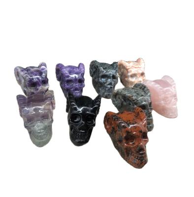 China China Wholesale Natural Healing Ore Semi Precious Stone Hand Carved Realistic Skulls With Horn Crystal Skulls for sale