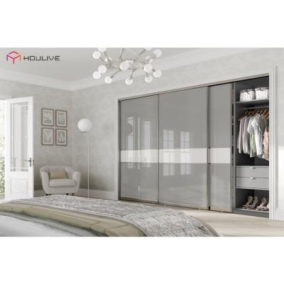 China PANEL Style Sliding Door Wardrobe Bedroom Furniture Luxury High Gloss UV Aluminum Light Color for sale