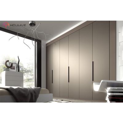 China PANEL MDF Modern Style Luxury Bedroom Wardrobe Furniture Without Handle Designs for sale