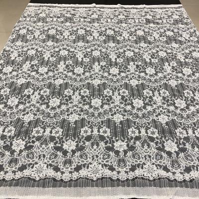 China Low MOQ workable heavy tying fabric with embroidery applique dress african guipure lace fabrics wholesale for sale