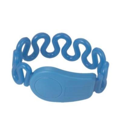 China Waterproof/Waterproof High Quality Wristband With 13.56MHZ Frequency RFID Wristband NFC Chip Wristband for sale