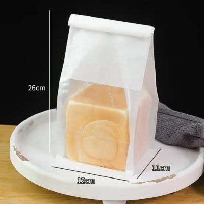 China Safety Waterproof Paper White Bakery Bag With Window For Bread for sale