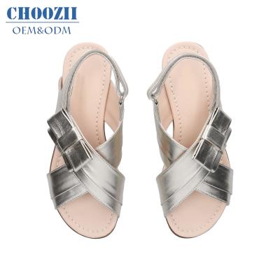 China Choozii Anti-slippery Summer Bow Silver Genuine Leather Girls Party Wear Sandals Kids Girl Fashion Sandals for sale