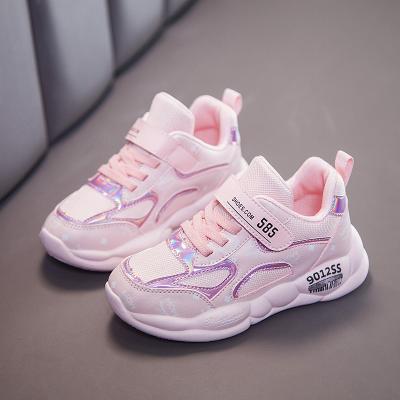 China 2022 New Spring Children's Shoes Wholesale Lightweight Mesh Girls Outdoor Sports Shoes Pink Kids Sneakers for sale