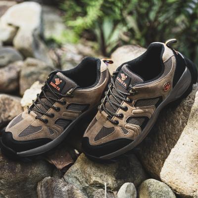 China Other Outdoor Sports Hiking Boots Men's Wear Resistant Walking Shoes Climbing Shoes for sale