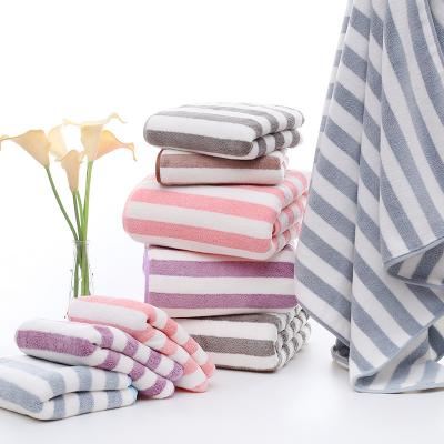 China China Wholesale Sustainable High Quality Super Soft 70*140 Cm Microfiber Bath Towel for sale