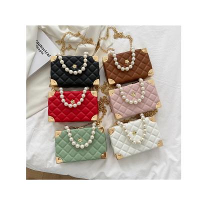 China Fashion Pearl Chain Embroidery Yarn Daily Box Bags PU Bags Women Handbags Ladies Purses for sale