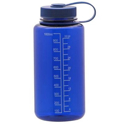 China PORTABLE Marker Free Sports Time Gallon Water Bottle BPA Plastic Water Bottle With Portable Handle Easy To Carry for sale