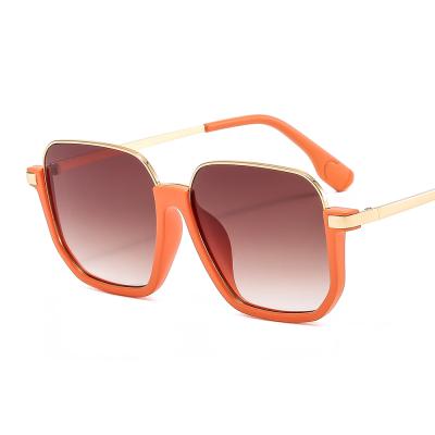 China Square Square Sunglasses Women 2022 Brand Design Metal Half Frame Gradient Retro Sun Glasses 90S Female Glass Shades for sale