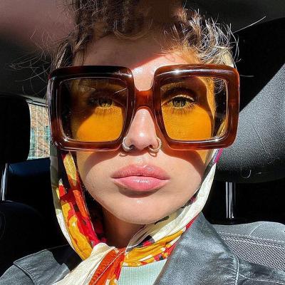 China Fashion Sunglasses Wholesale Custom Women's Square Fashion Big Frame Trendy Designer Shades Sun Glasses Shape Retro Oversized Sunglasses Men Fit for sale