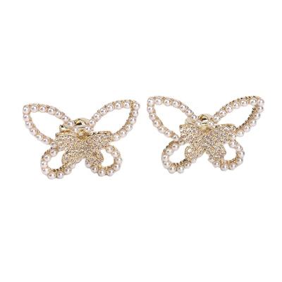 China TRENDY BUTTERFLY FACEINS Pearl Earrings Women's Zircon Copper Stud Earrings for sale