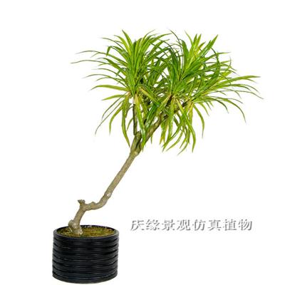 China Plastic A Variety Of Hot Color Indoor And Outdoor Artificial Potted Plant for sale