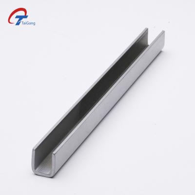 China Construction steel traffic profiles porcelain perforated stainless steel channels price c-channel c section purlins cold rolled c channel steel for sale