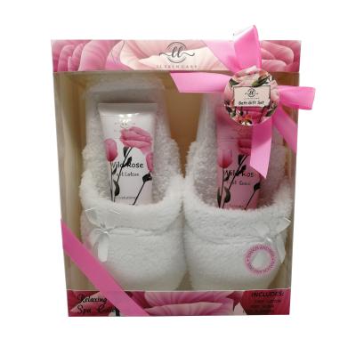 China Moisturizer Spa Slipper Foot Care Set Scrub Lotions And Slippers In Paper Box Foot Bath Gift Set Bath Set for sale