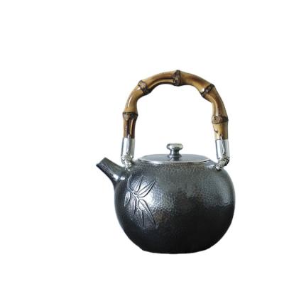 China Viable Design Professional Wholesale Nordic Elegant Workmanship Pure Handmade Silver Kettle for sale