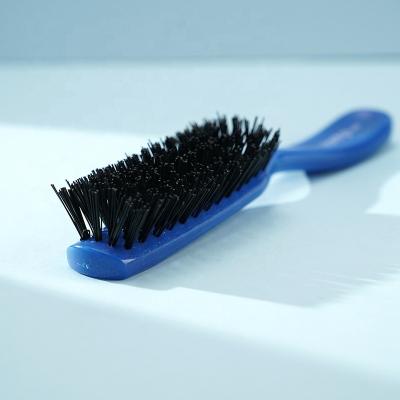 China Waterproof Wet And Dry Cleaner Curved Plastic Handle Hard Bristle 5 Rows Around Neck Hair Brush for sale