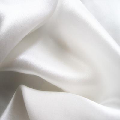 China Organic Manufacturer Wholesale 100% Pure Mulberry Duchess Silk Charmeuse Satin Fabric for  Women Clothes for sale