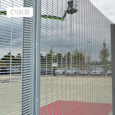 China Easily Assembled 358 wire mesh security fencing system clearview fence clear view fence for sale