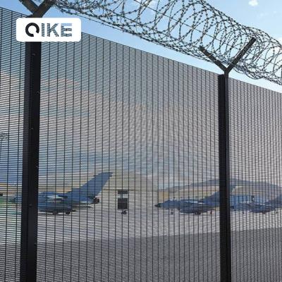 China Easily Assembled anti climb fence panels airport secure fence 358 mesh secure fence price for sale