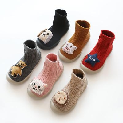 China New Children's Anti-slippery Girls Winter Rubber Bottom Cute Boots Kids Socksstereo Cartoon Head Toddler Flat Bottom Floor Socks for sale