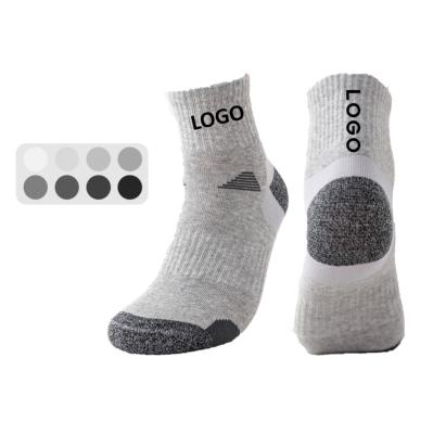 China Factory direct sale custom fashion breathable outdoor sports colorful socks for sale