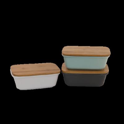 China Sustainable Porcelain Mold With Bamboo Cover Baking Dishes for sale