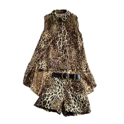 China New summer women's shorts two-piece set fashion shirt style sleeveless thin loose breathable leopard foreign print shorts for sale