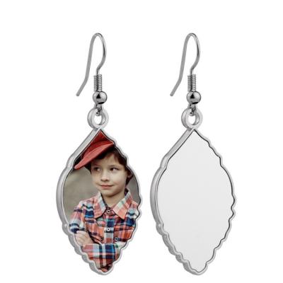 China FASHIONABLE Empty Teardrop Earrings Sublimation Photo Custom Jewelry DIY Earrings for sale