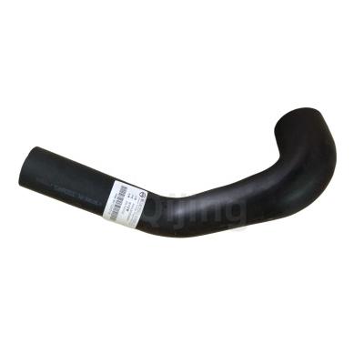 China Auto Cooling System Golden Dragon Parts 1303006B40F0 Radiator Intake Hose For Golden Dragon Bus ZK6129KCA Use for sale