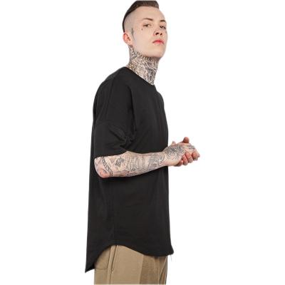 China Anti-wrinkle fashion round neck streetwear drop shoulder oversized men's black T-shirt for sale