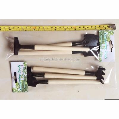 China Eco - Friendly 3 Piece Shovel Rake Suit Kindergarten Tools for sale