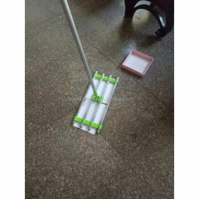 China Eco - Friendly Hand Barge Ice Sand Soil Spreader Garden Scraper for sale