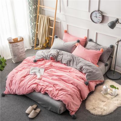 China China Microfiber Disposable Cloth King Size Bedding Set 2018 Luxury Hotel Collection With Fuzzy Ball for sale