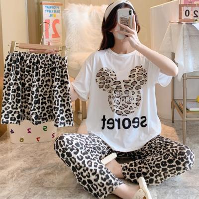 China 2022 wholesale breathable new fashion design 3 piece set cartoon printed popular summer women girl pajamas OC491 for sale