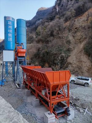 Cina Thick Steel Material Hzs25-75 Concrete Batching Plant With JS750 Twin-shaft Concrete Mixer And Cement Material in vendita