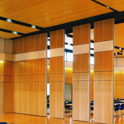 China Contemporary Fold-away Partition Walls with Heights up to 18M and Unlimited Length Runs Acoustic Sliding Wall System for sale