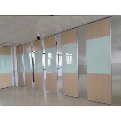 China Modern Folding Movable Wooden Temporary Partition Soundproofing Sliding Door Partition Wall for Office Building for sale