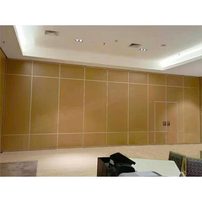 China Modern Acoustic Operable Office Partition Dividers Fireproofing Hall Movable Sliding Partition System for sale