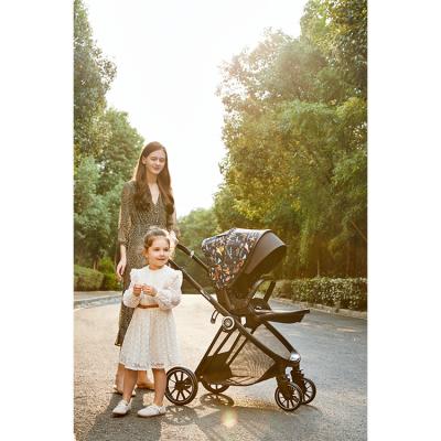 China 2021 New Type Portable Foldable Light Weight Interesting Price Children Stroller Child Car for sale